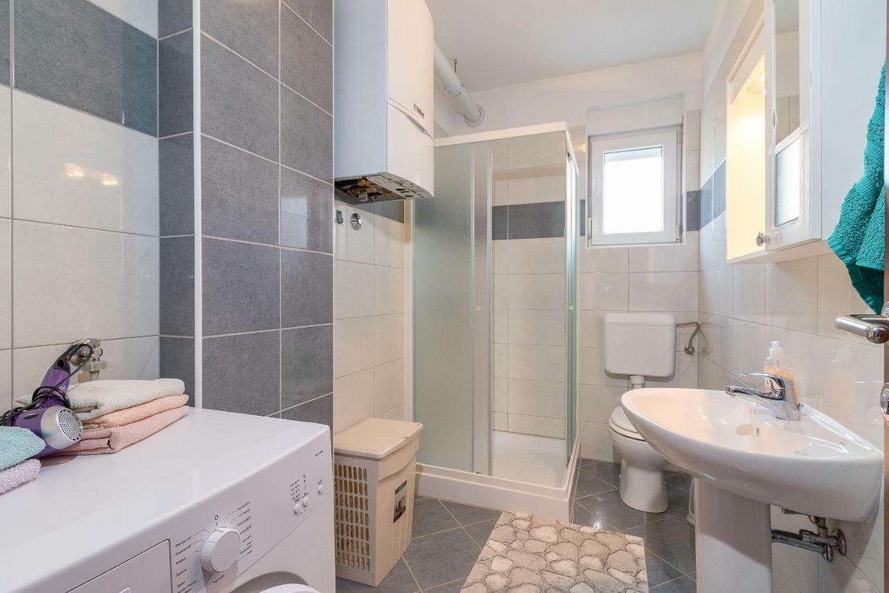 Antonija Apartment Πούλα Εξωτερικό φωτογραφία