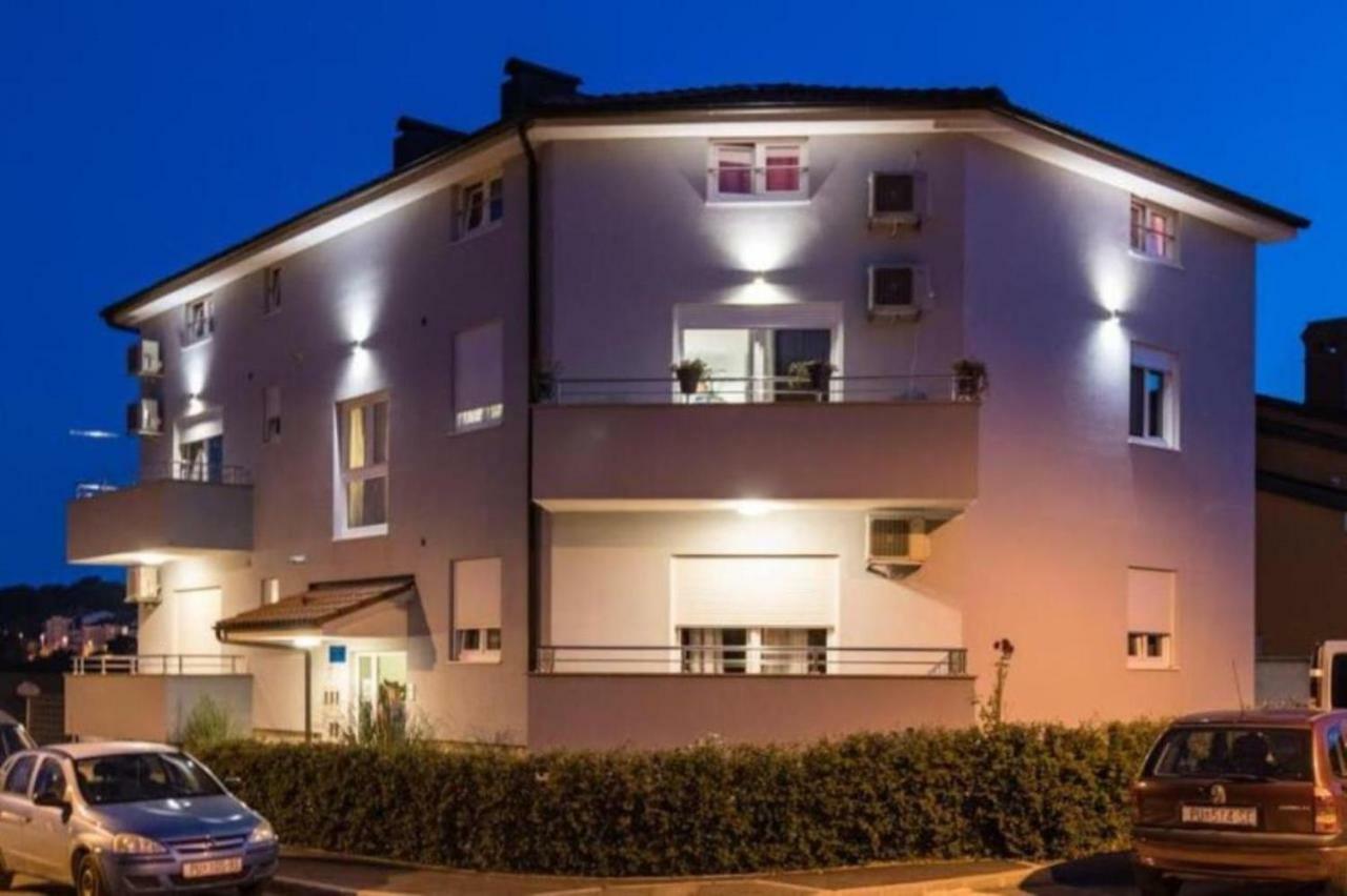 Antonija Apartment Πούλα Εξωτερικό φωτογραφία