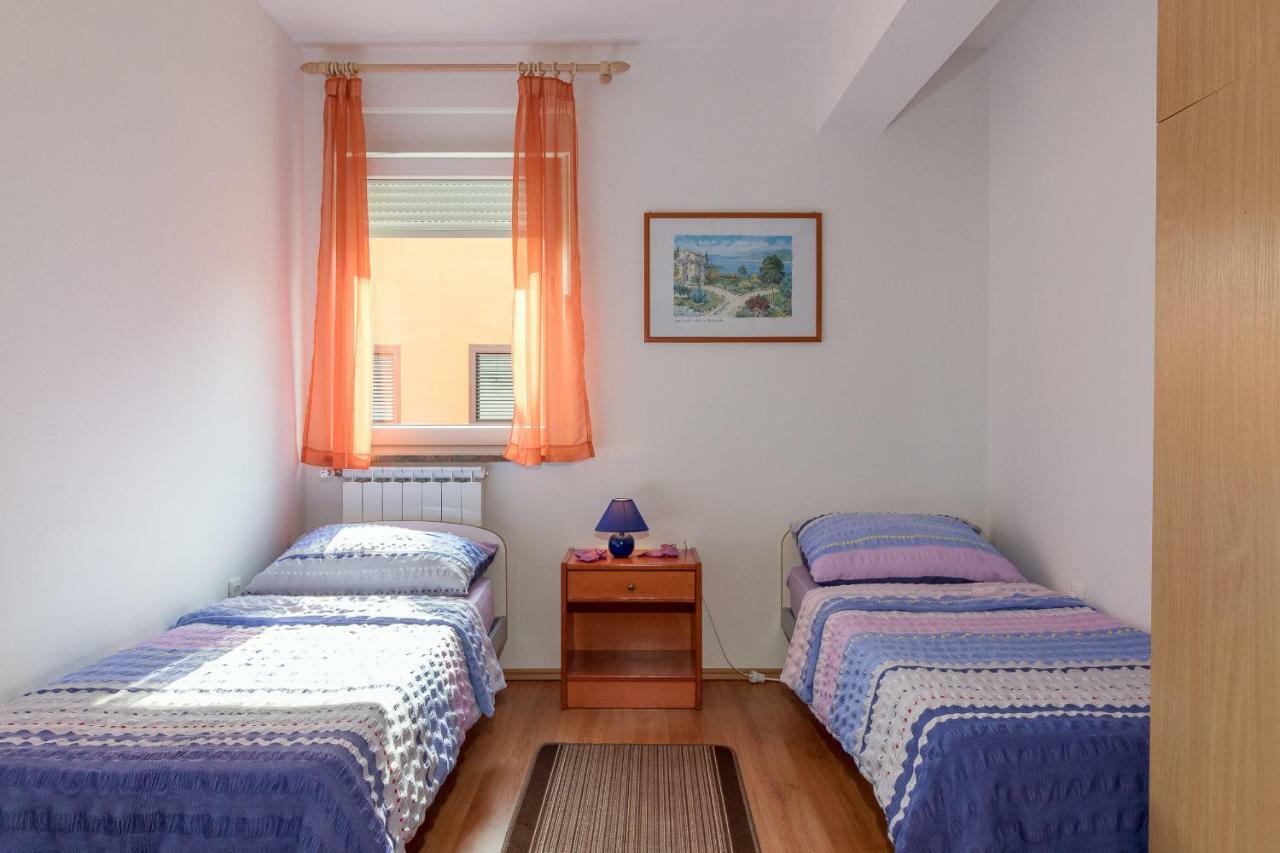 Antonija Apartment Πούλα Εξωτερικό φωτογραφία